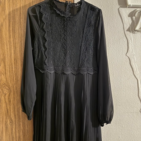 Lulu's Black Lace Long Sleeve Dress - Picture 1 of 3